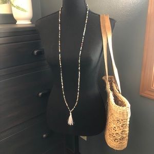 ❗️SOLD❗️EUC Quartz Gemstone Boho Necklace